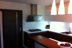 NeatWood_kuchys_na_míru_folie_lesk_11